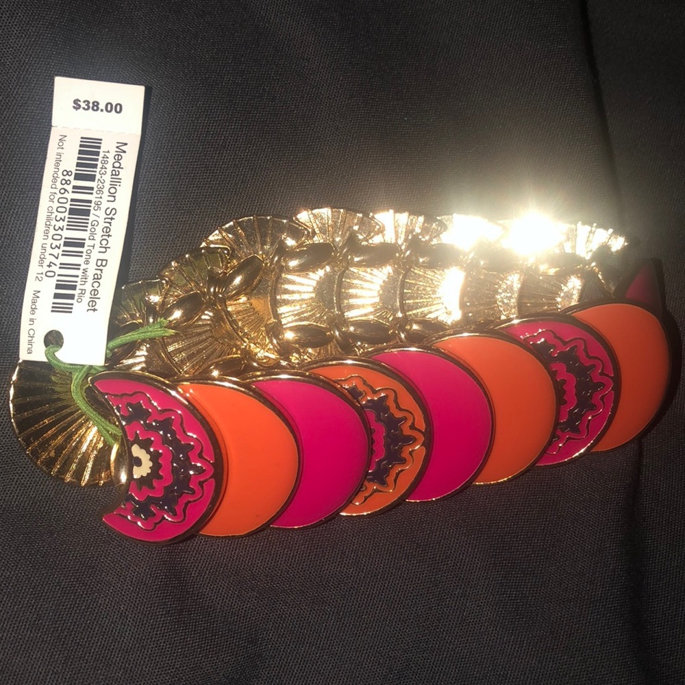NEW Vera Bradley bracelet!!